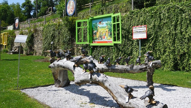 Der Schlafbaum, © Gemeinde Lichtenau Der Schlafbaum, © Gemeinde Lichtenau