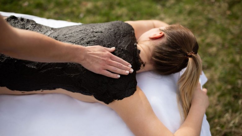 Moorpackung, © Gesundheitshotel Moorbad Bad Großpertholz Moorpackung, © Gesundheitshotel Moorbad Bad Großpertholz