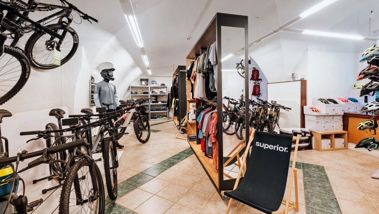 Geschäftslokal, © sgrafit bike Geschäftslokal, © sgrafit bike