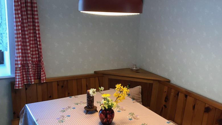 Esstisch in der Küche, © Christoph Gabrisch Esstisch in der Küche, © Christoph Gabrisch