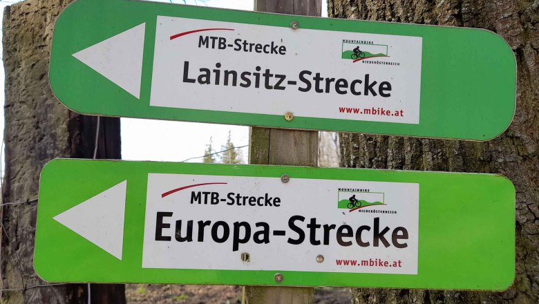 MTB Strecken vorm Haus, © Ferienhaus Angel, Fotograf Heidi Angel MTB Strecken vorm Haus, © Ferienhaus Angel, Fotograf Heidi Angel