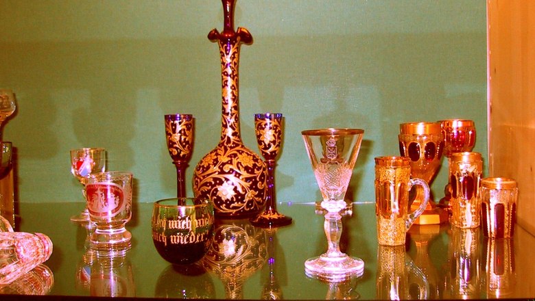 Ausstellungsstücke, © Schnaps-Glas-Museum Echsenbach Ausstellungsstücke, © Schnaps-Glas-Museum Echsenbach