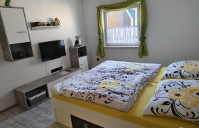 Schlafzimmer, © Nina's Ferienwohnung Schlafzimmer, © Nina's Ferienwohnung