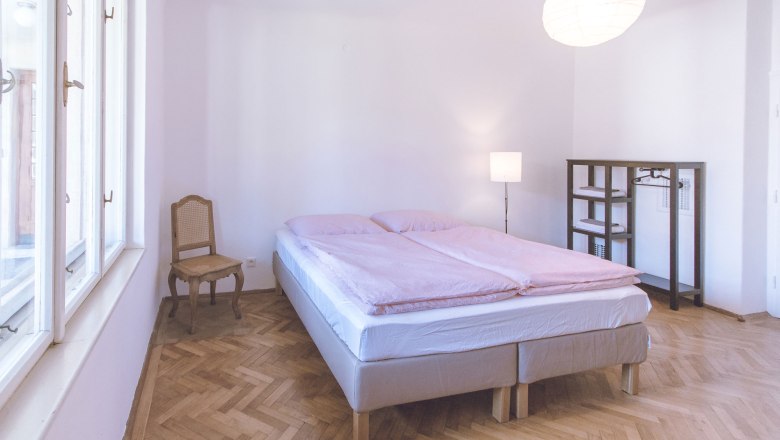 Doppelzimmer „VALERIE“, © Zweitwohnsitz, Fotografin Valerie Eccli Doppelzimmer „VALERIE“, © Zweitwohnsitz, Fotografin Valerie Eccli