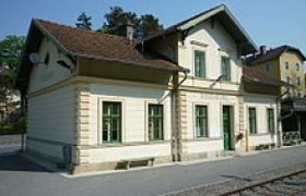 Bahnhof Rosenburg, © © Monika Kölbl, Schloss Rosenburg, Gemeinde Rosenburg-Mold Bahnhof Rosenburg, © © Monika Kölbl, Schloss Rosenburg, Gemeinde Rosenburg-Mold