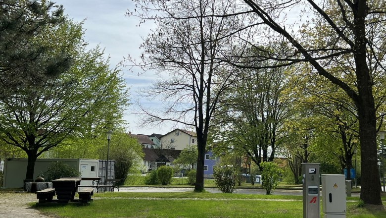 Umgebung Abstellplatz Heidenreichstein, © Margit Weikartschläger Umgebung Abstellplatz Heidenreichstein, © Margit Weikartschläger