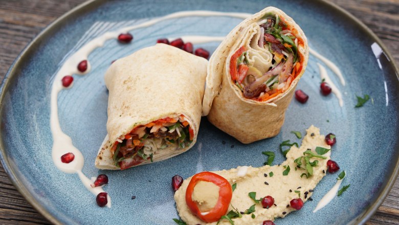Veganer Wrap mit "Pepp", © DIE KÄSEMACHER Veganer Wrap mit "Pepp", © DIE KÄSEMACHER