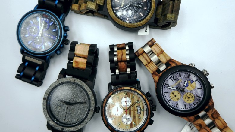 Holzuhren, © Herbert Haumer Holzuhren, © Herbert Haumer