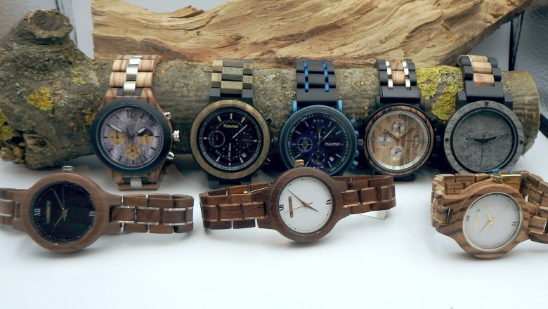 Wooden clocks: large selection, © Herbert Haumer Wooden clocks: large selection, © Herbert Haumer