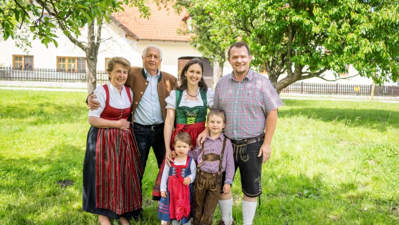 a4semperstefan, © Semper Stefan a4semperstefan, © Semper Stefan