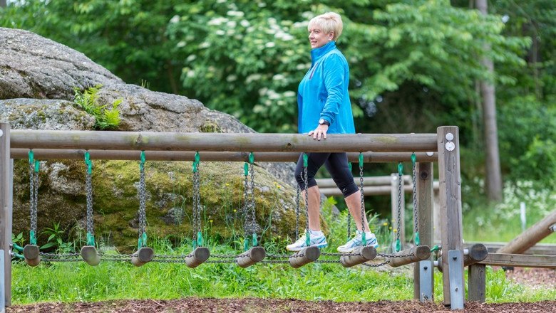 xundwaerts-parcours_balancing_workshop_woman_2, © Xundheitswelt xundwaerts-parcours_balancing_workshop_woman_2, © Xundheitswelt