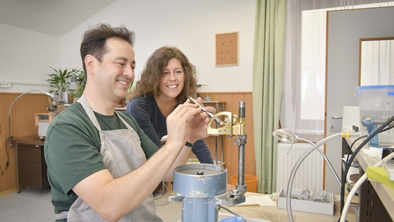 Edelstein schleifen, © Waldviertel Tourismus, Robert Herbst Edelstein schleifen, © Waldviertel Tourismus, Robert Herbst