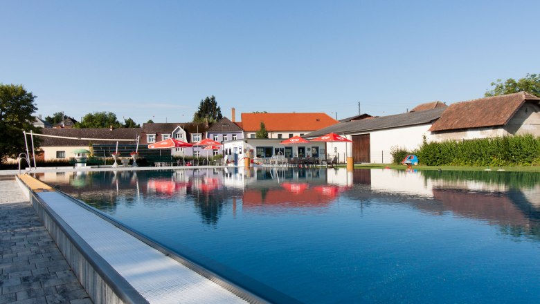 Freibad Sigmundsherberg, © Stefan Kratzer Freibad Sigmundsherberg, © Stefan Kratzer