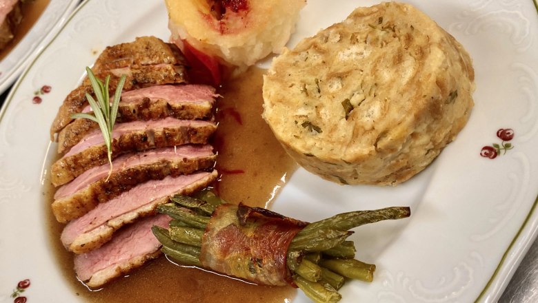 Hotel zur Linde Entenbrust, © Ing. Matthias Schön Hotel zur Linde Entenbrust, © Ing. Matthias Schön