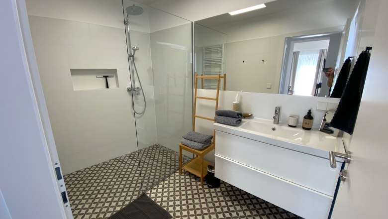 Badezimmer Appartement, © Nicole Höllerer Badezimmer Appartement, © Nicole Höllerer