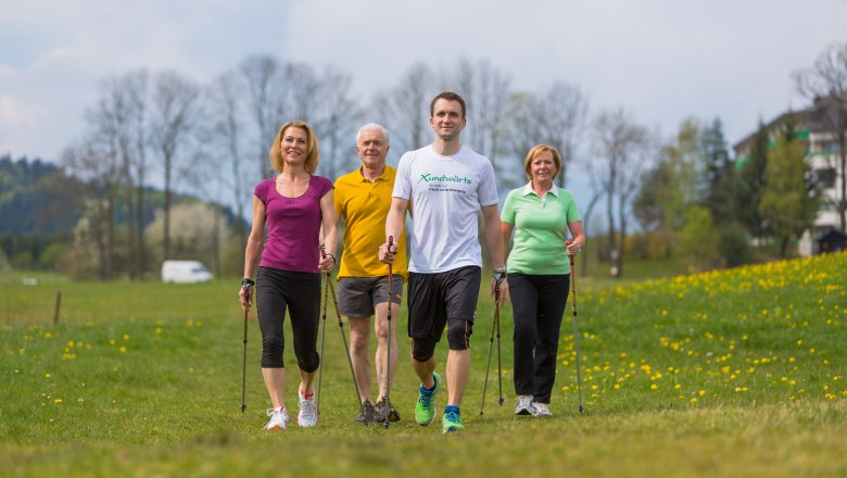 Nordic Walking, © Xundheitswelt Nordic Walking, © Xundheitswelt