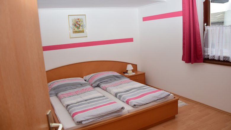 Fewo Ötscherblick_Schlafzimmer, © Fam. Himmelmayer Fewo Ötscherblick_Schlafzimmer, © Fam. Himmelmayer