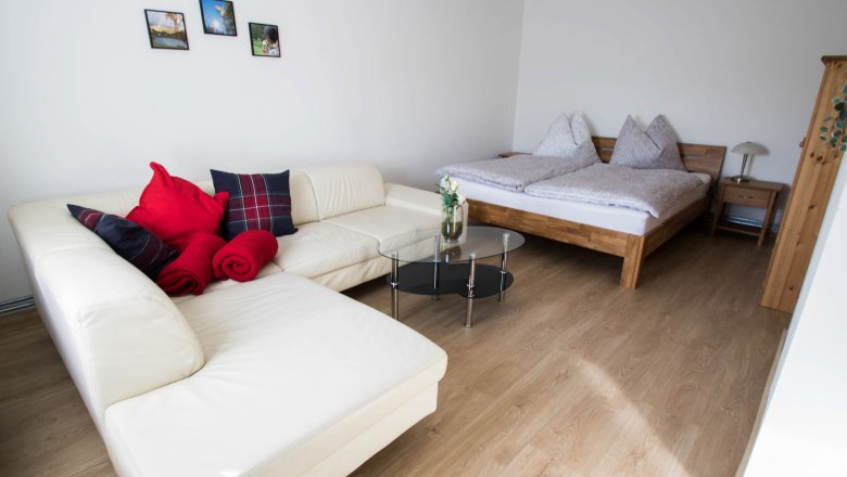 Innenansicht Schlafraum1, © Chalet-Nordwald, Fotograf Angela Hauler Innenansicht Schlafraum1, © Chalet-Nordwald, Fotograf Angela Hauler