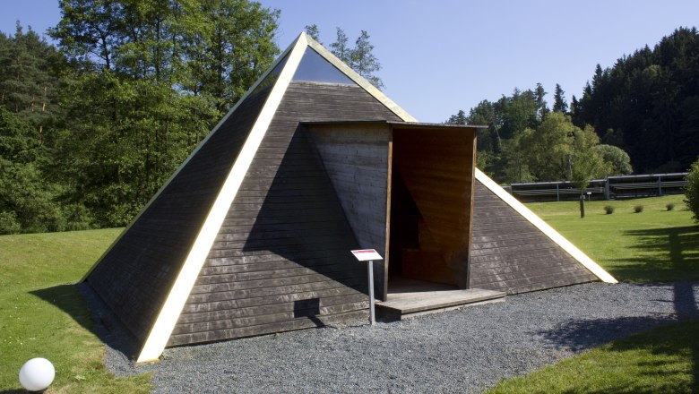 Energiepyramide, © Hotel-Restaurant Liebnitzmuehle GmbH & Co KG Energiepyramide, © Hotel-Restaurant Liebnitzmuehle GmbH & Co KG