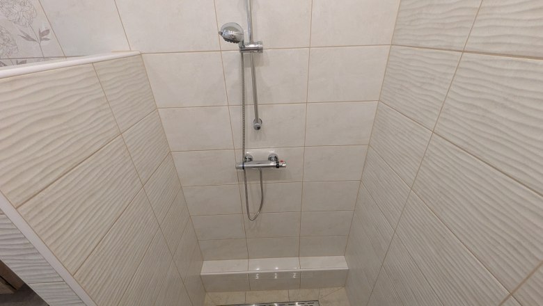 Zimmer 1B - Bad, © A.V. Heinrichs