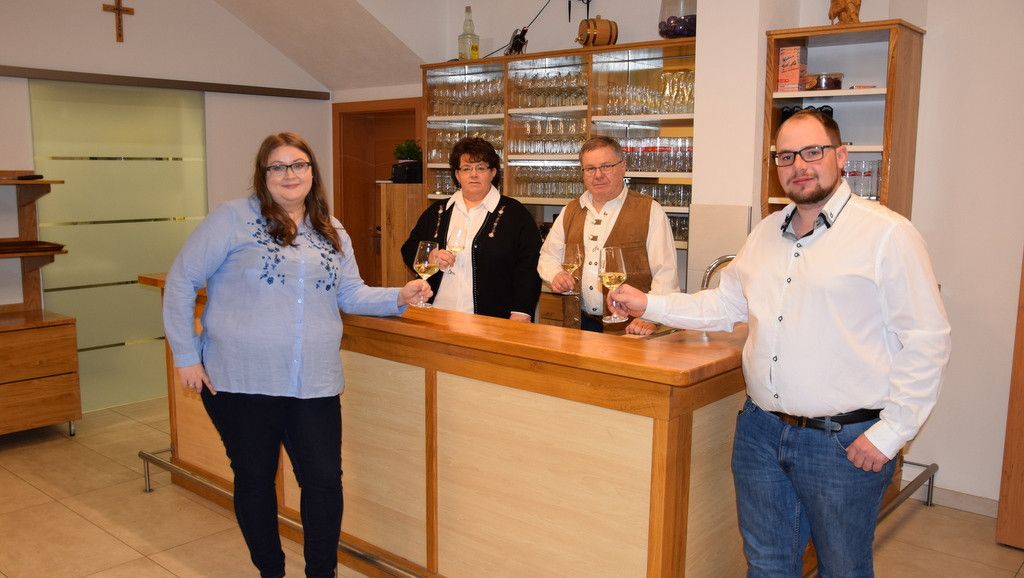 Familie Piller - Lavendelheuriger