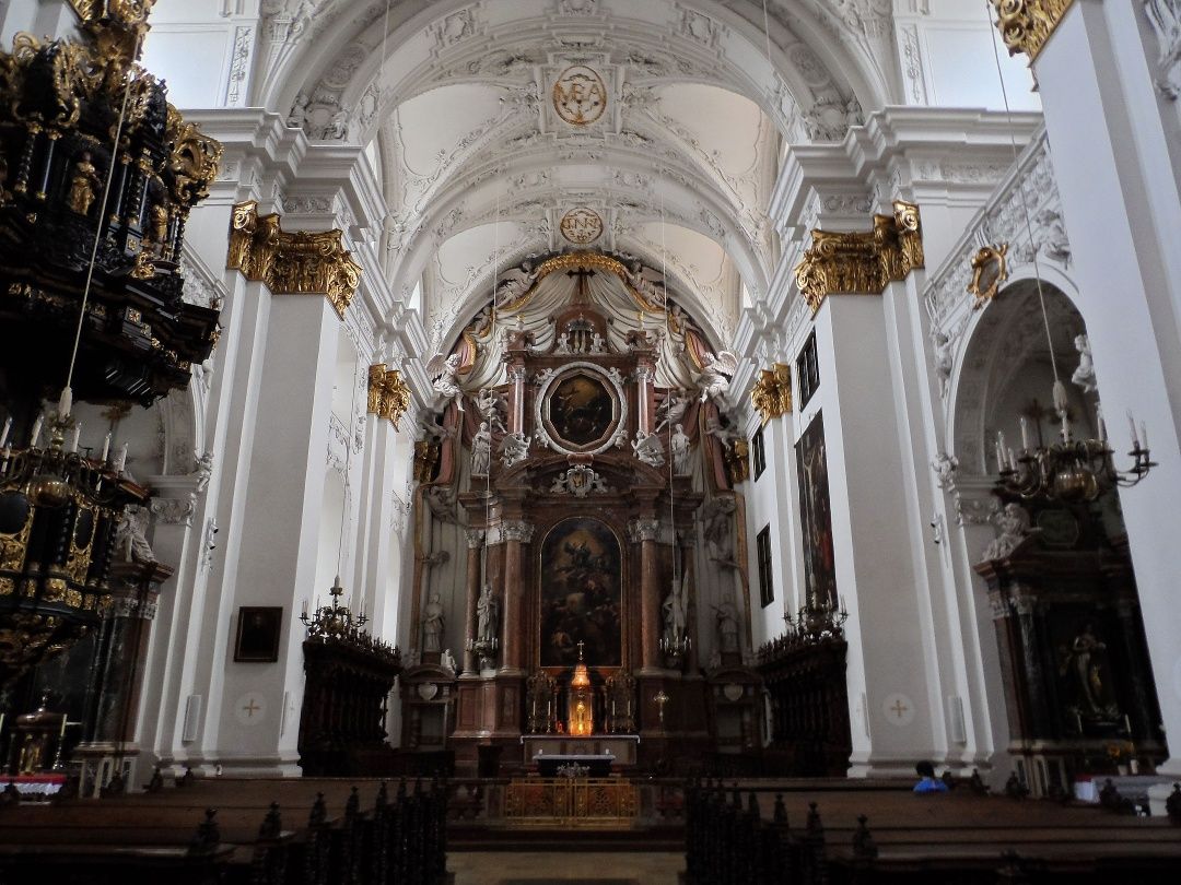 Ignatiuskirche Alter Dom Linz1