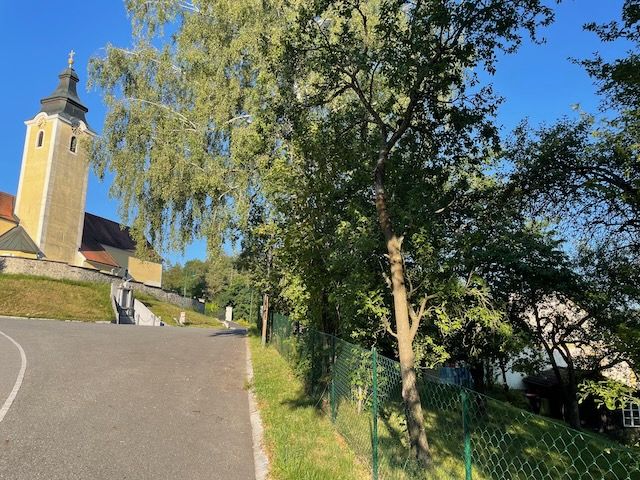 Blick von der Strasse 