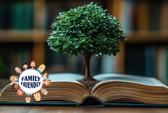 Baum, der aus einem offenen Buch in einer Bibliothek wächst | Science Afternoon