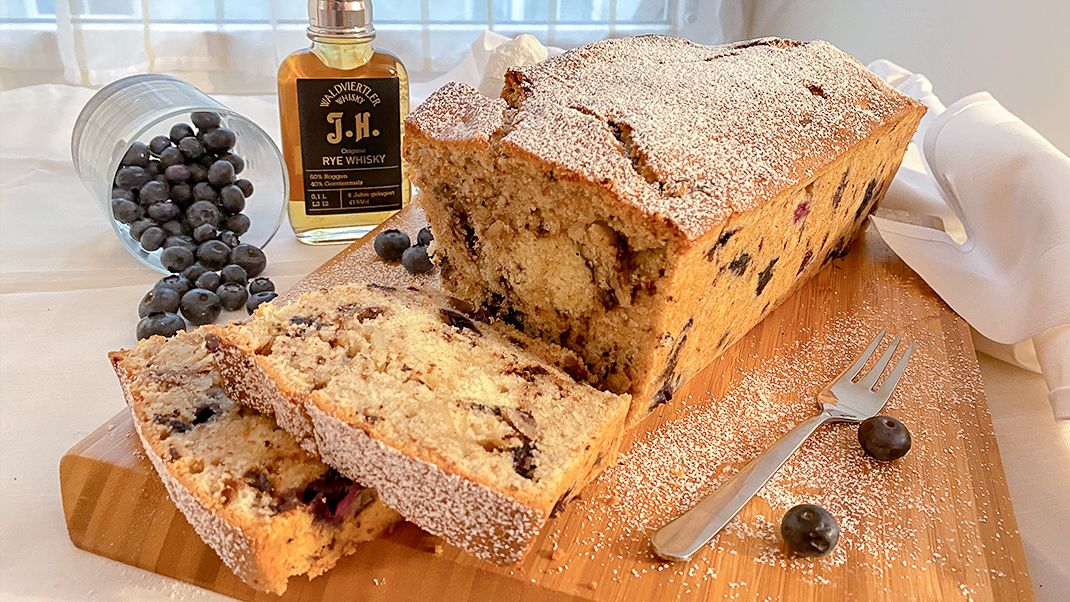 Whisky-Heidelbeerkuchen