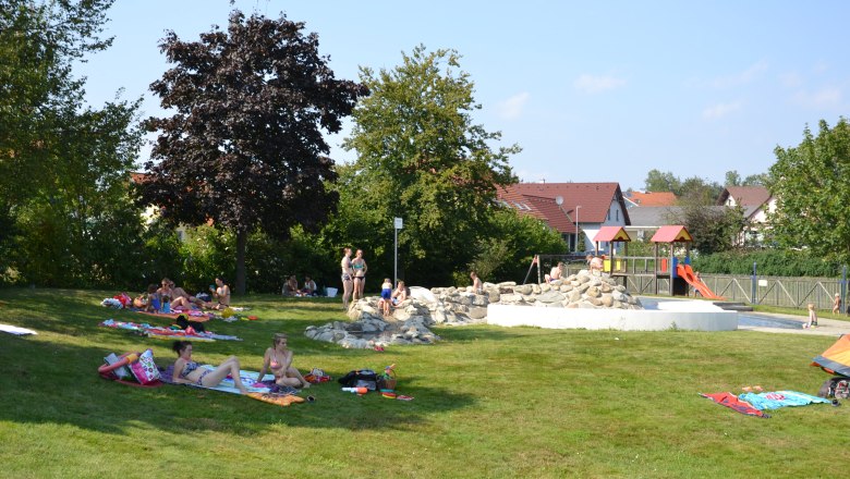 Liegewiese, © Stadtgemeinde