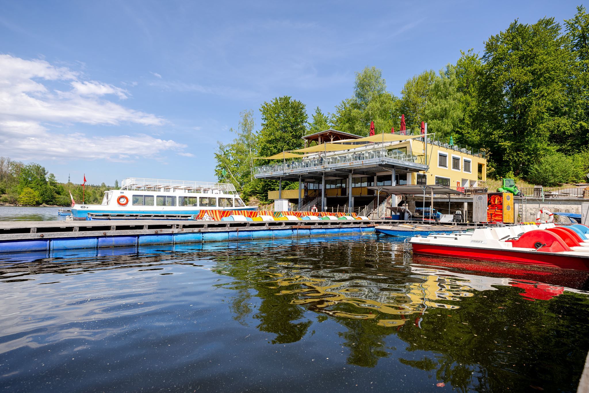 Seerestaurant - Bootsverleih - Seeterrasse
