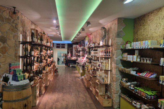 Regional store inside, &copy; Waldviertler Eck, foto-bouroyen Gm&uuml;nd