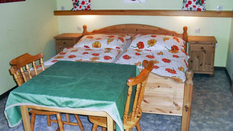 Double room poppy blossom, © Ferienbauernhof Schierhuber