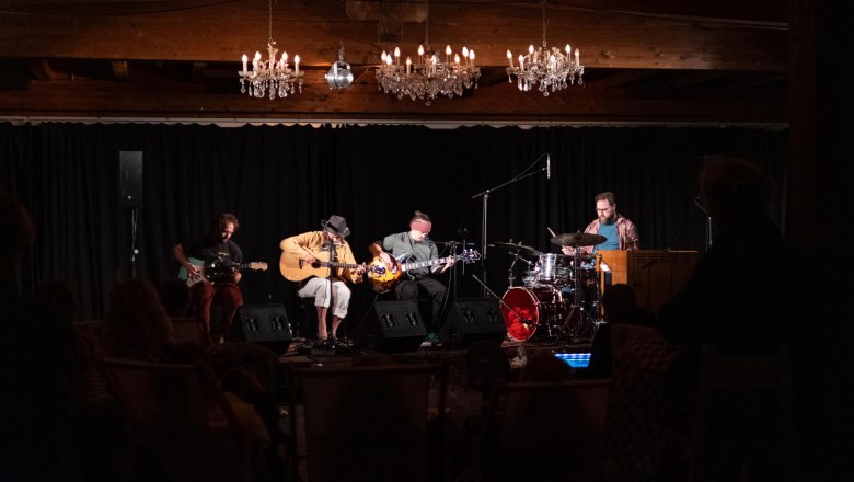 Abendkonzert im Glasfoyer des Herrenseetheaters , © Tim Saint Jalmes