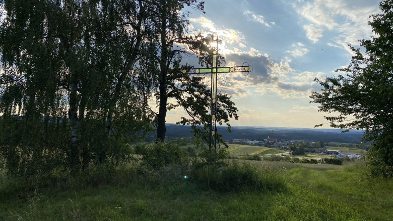 Hofbauer-Kreuz am Hirsberg, © Hofbauer-Hof, Fotograf Josef Hofbauer