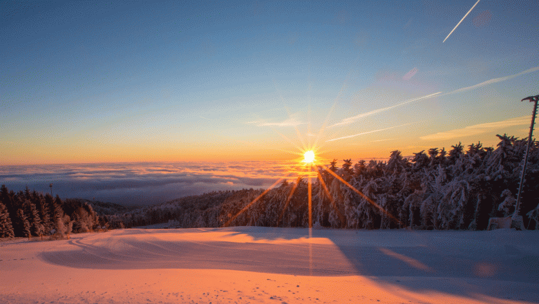 Sonnenaufgang Skiarena JAUerling, © Josef Salomon