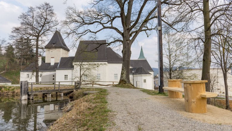 Waldviertel Bank, Schloss P&ouml;ggstall, &copy; Waldviertel Tourismus, Studio Kerschbaum