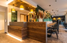 Rezeption / Fr&uuml;hst&uuml;cksbereich, &copy; BAWU HotelbetriebsgmbH, Fotograf Petr Dobias