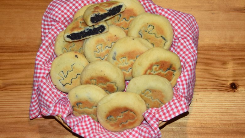 Waldviertel specialty: poppy seed cake, &copy; Familie Mayrhofer