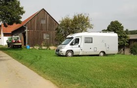 Blick Richtung Bauernhof, © Fam. Zeillinger