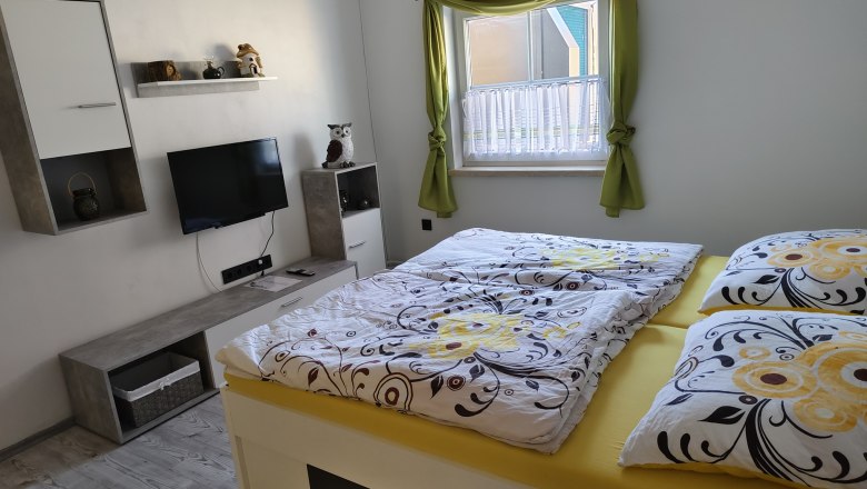 Schlafzimmer, © Nina's Ferienwohnung Schlafzimmer, © Nina's Ferienwohnung
