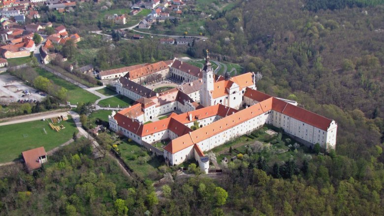 Helikopter Tour Kamptal, Stift Altenburg, © Helikopter Tours Austria