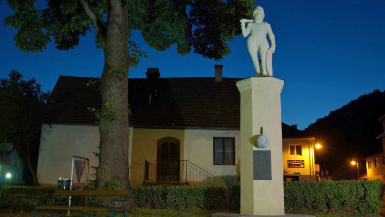 Rolands&auml;ule, &copy; Bernhard Rixinger