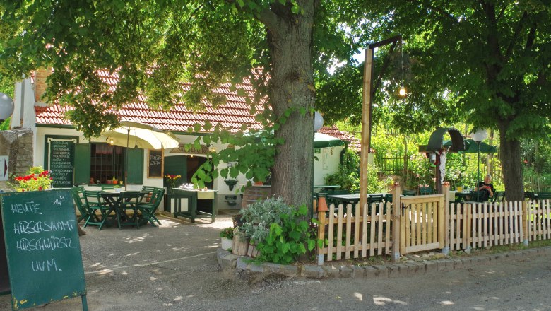 Wine tavern "Am Sauberg 16", © Josef Pflanzl