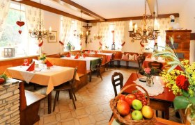 Hotel Restaurant Schlossgasthof Artstetten, © Schlossgasthof Artstetten