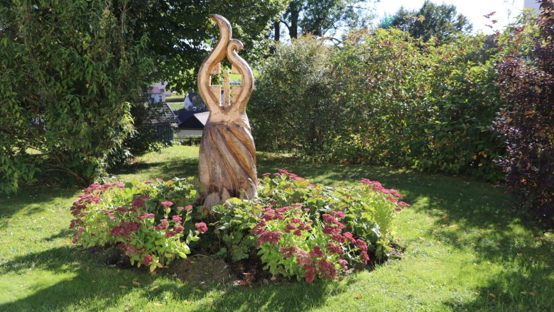 Wooden candle Vollgruber Park, © Marktgemeinde Martinsberg