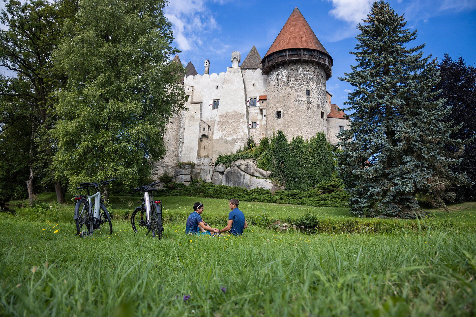 Rad fahren, Wasserlandschaftsradweg, Waldviertel, Burg Heidenreichstein
