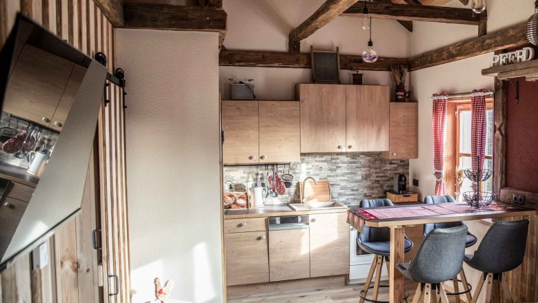 Kitchen view, &copy; Erlebnishof Strasser, Fotografin Sabine Strasser