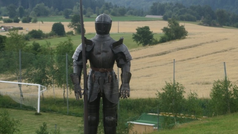 Ritter J&ouml;rg, &copy; Marktgemeinde Raxendorf