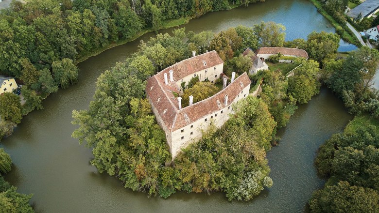 Burg Burgschleinitz, © Waldviertel Tourismus, lichtstark.com